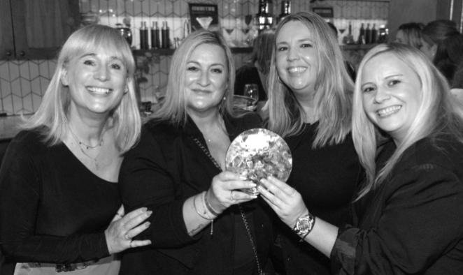 4 with winners logo B&W